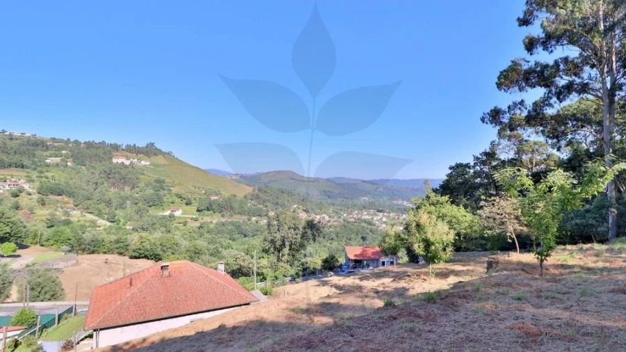 Terreno para Venda em Valbom (São Pedro), Passô e Valbom (São Martinho)