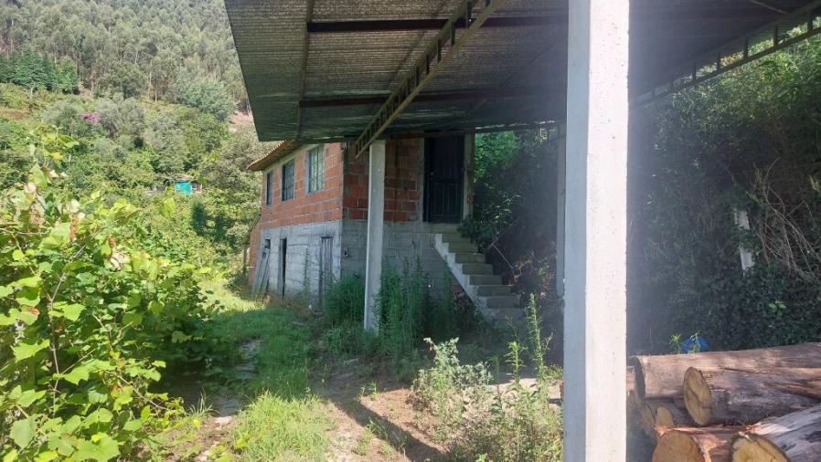 Terreno para Venda em Vilela, Seramil e Paredes Secas Foto 10