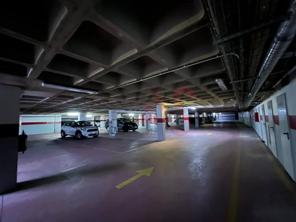 Apartamento T2 para Venda em Urgezes Foto 16