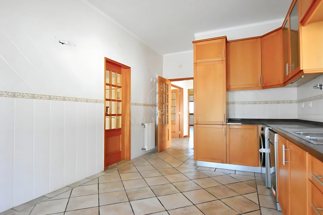 Moradia T3 para Venda em Sesimbra (Castelo) Foto 21