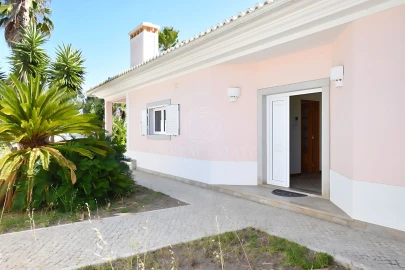 Moradia T3 para Venda em Sesimbra (Castelo)