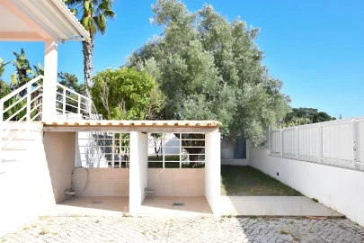 Moradia T3 para Venda em Sesimbra (Castelo)