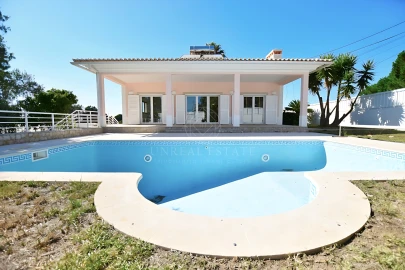 Moradia T3 para Venda em Sesimbra (Castelo)