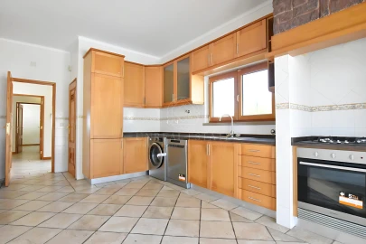 Moradia T3 para Venda em Sesimbra (Castelo)