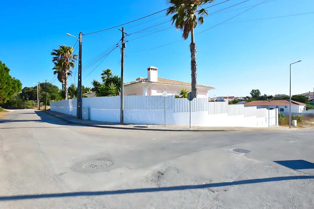 Moradia T3 para Venda em Sesimbra (Castelo) Foto 5