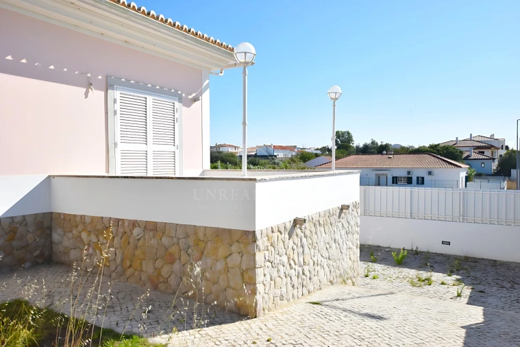 Moradia T3 para Venda em Sesimbra (Castelo) Foto 60