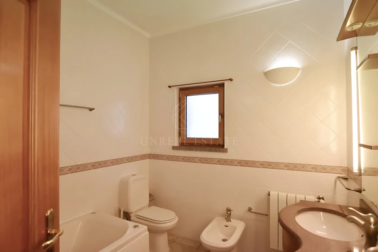 Moradia T3 para Venda em Sesimbra (Castelo) Foto 47