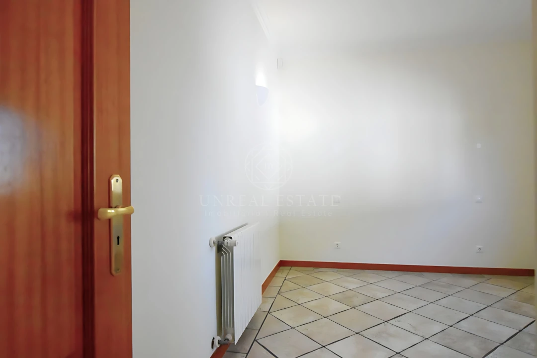 Moradia T3 para Venda em Sesimbra (Castelo) Foto 36