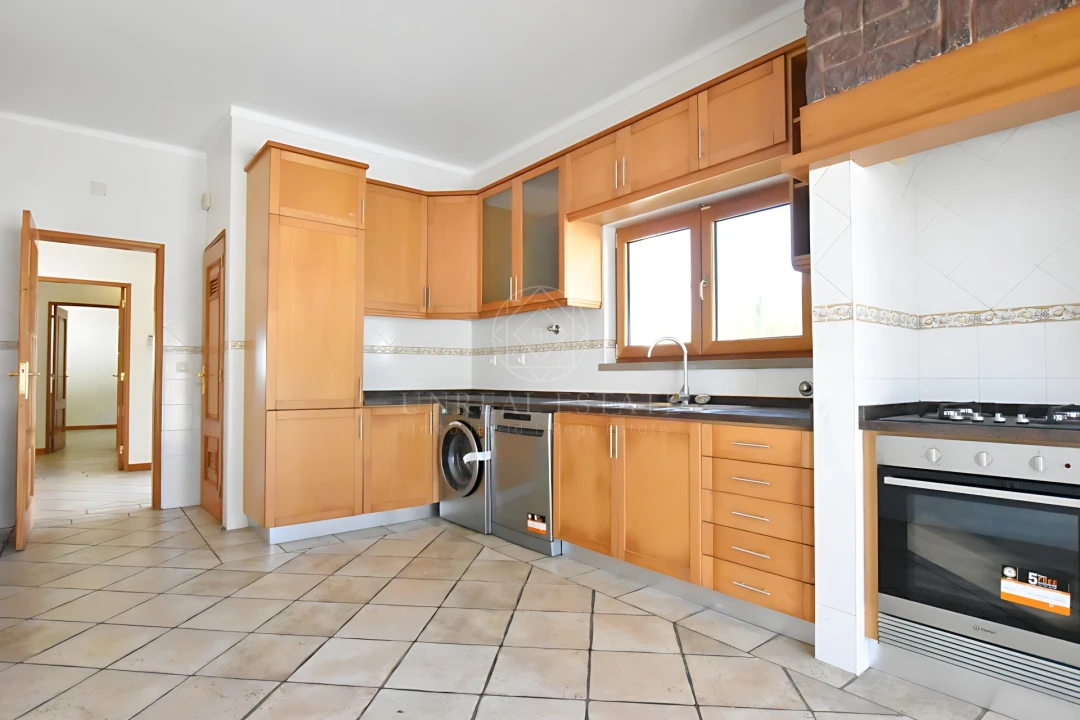 Moradia T3 para Venda em Sesimbra (Castelo) Foto 22