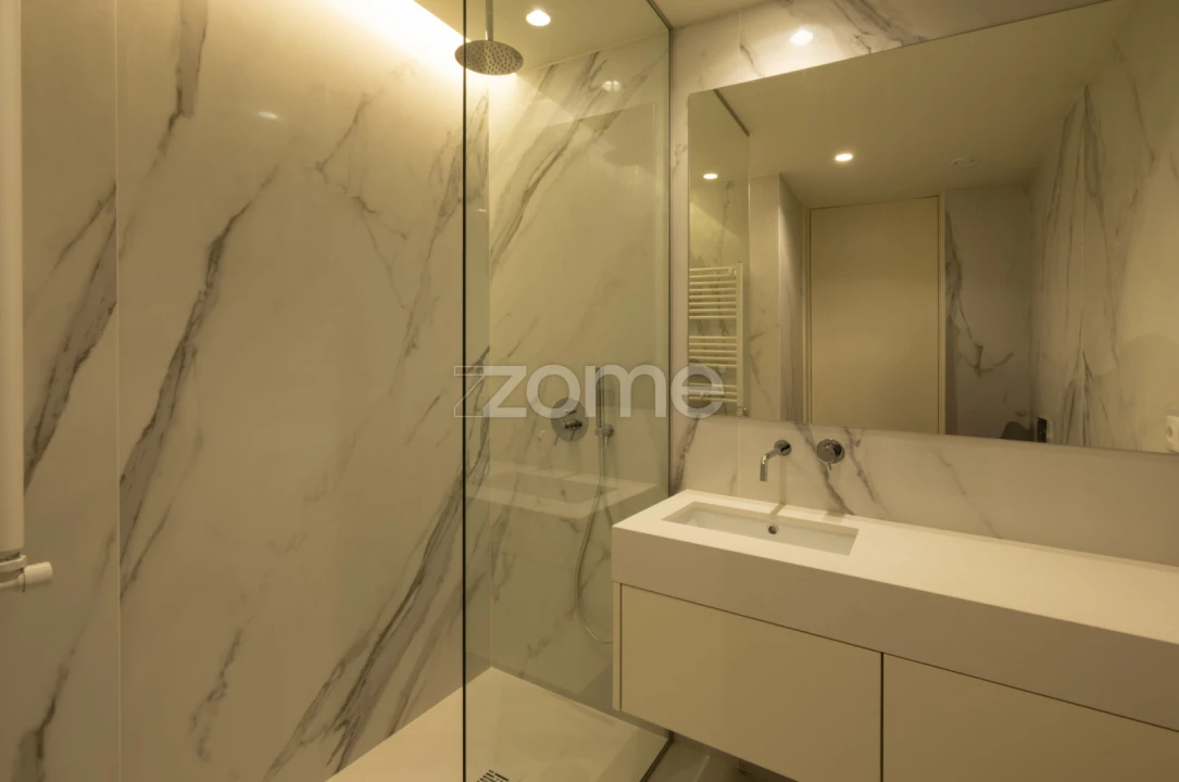 Apartamento T3 para Venda em Lordelo do Ouro e Massarelos Foto 52