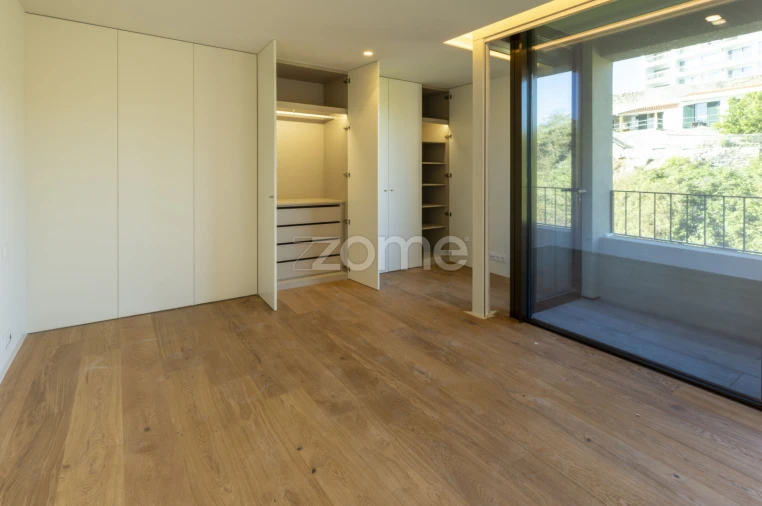 Apartamento T3 para Venda em Lordelo do Ouro e Massarelos Foto 43