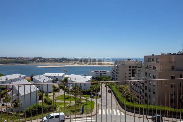 Apartamento T2 para Venda em Aldoar, Foz do Douro e Nevogilde Foto 9