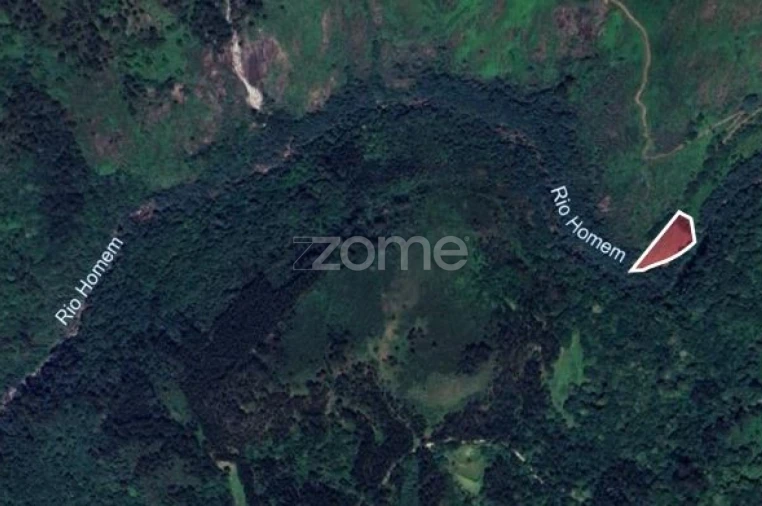 Terreno para Venda em Cibões e Brufe Foto 2