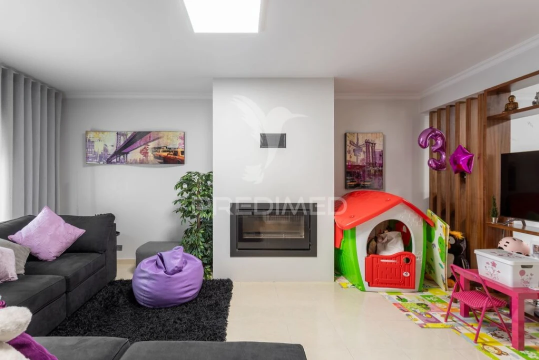 Moradia T3 para Venda em Alcobaça e Vestiaria Foto 6