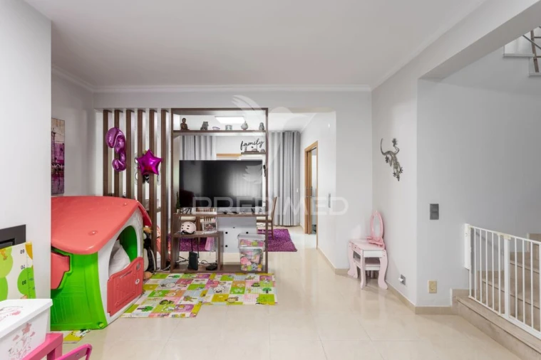 Moradia T3 para Venda em Alcobaça e Vestiaria Foto 7