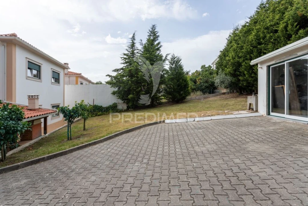 Moradia T3 para Venda em Alcobaça e Vestiaria Foto 3