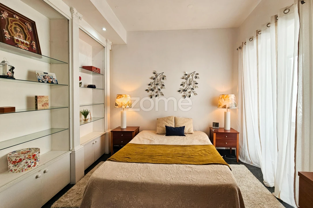 Moradia T2 para Venda em Ribeirinha Foto 6