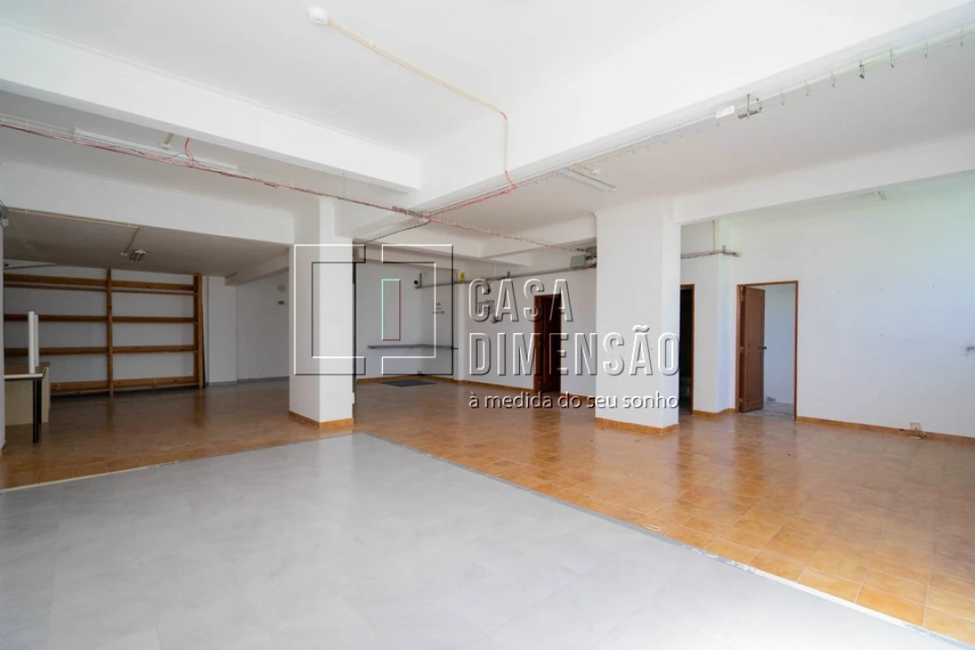 Loja para Venda em Venteira Foto 22