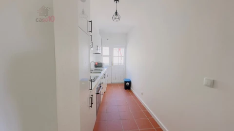 Apartamento T1 para Arrendamento em Évora (São Mamede, Sé, São Pedro e Santo Antão)