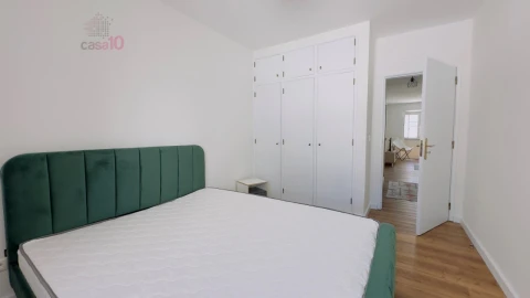 Apartamento T1 para Arrendamento em Évora (São Mamede, Sé, São Pedro e Santo Antão)