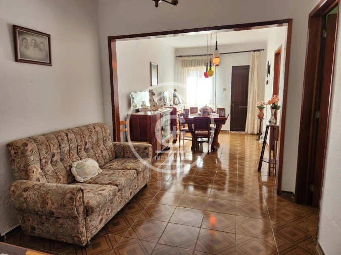 Moradia T4 para Venda em Alpiarça Foto 8