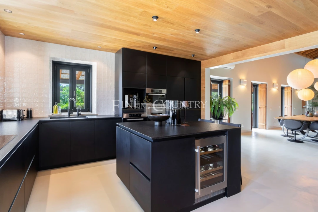 Moradia T5 para Venda em Conceição e Cabanas de Tavira Foto 14
