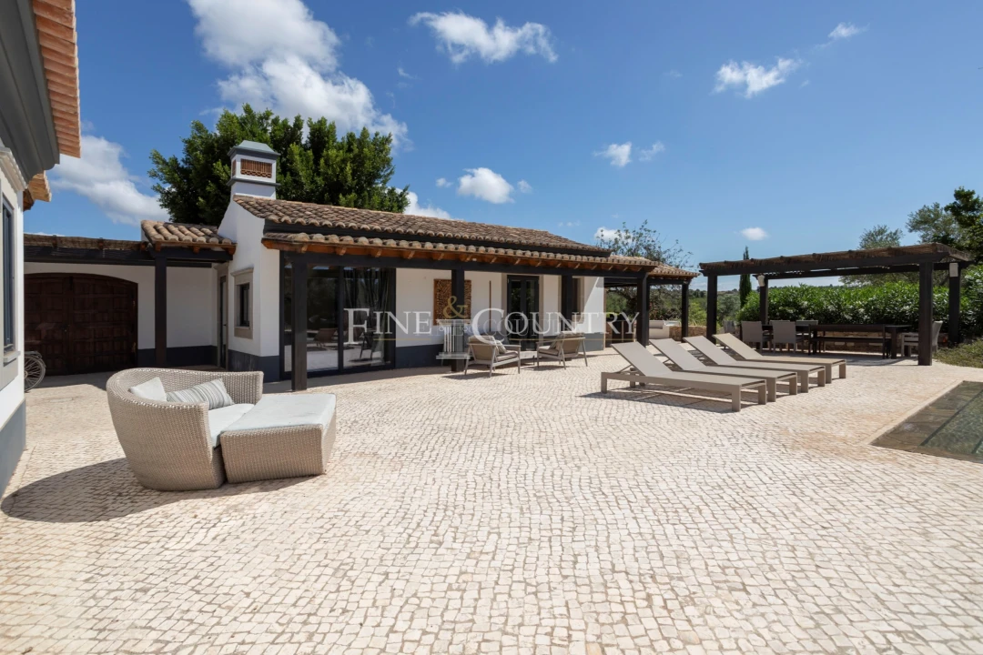 Moradia T5 para Venda em Conceição e Cabanas de Tavira Foto 7