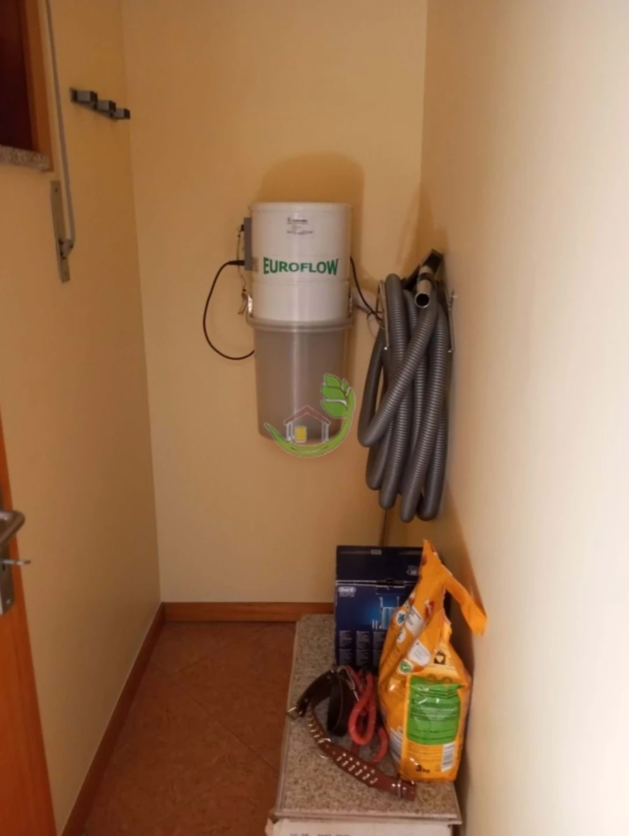 Apartamento T4 para Venda em Vila Verde e Barbudo Foto 21