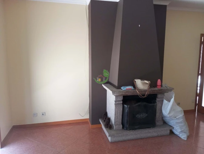 Apartamento T4 para Venda em Vila Verde e Barbudo Foto 22