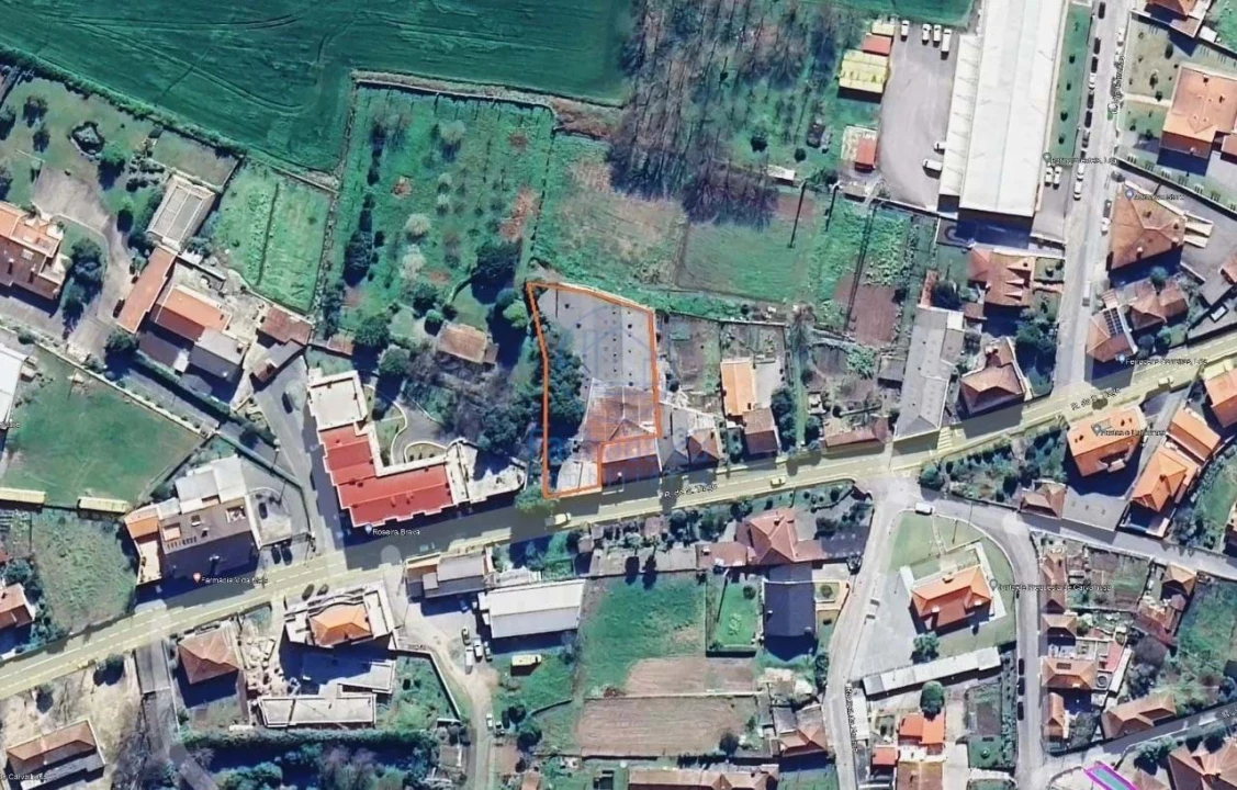 Armazém para Venda em Carvalhosa Foto 30