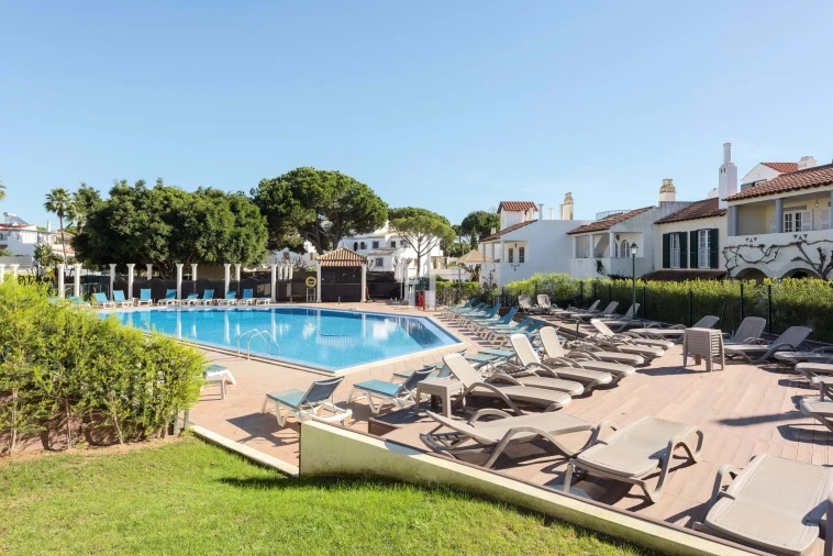 Moradia T2 para Arrendamento férias em Quarteira