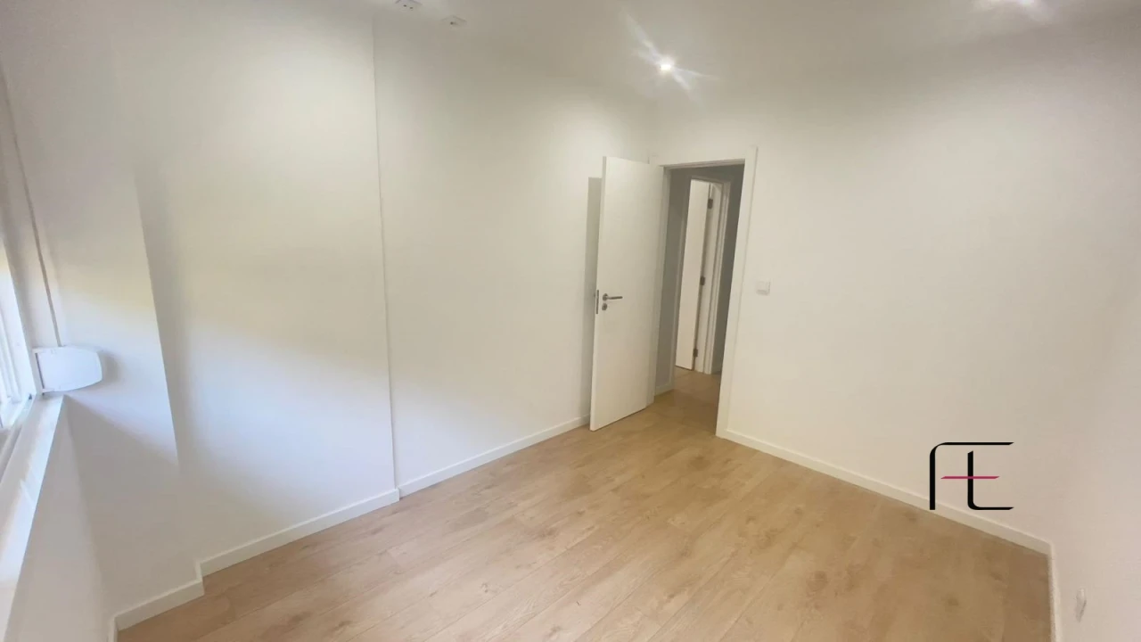 Apartamento T3 para Venda em Falagueira-Venda Nova Foto 8