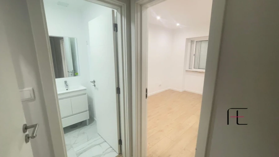 Apartamento T3 para Venda em Falagueira-Venda Nova Foto 7