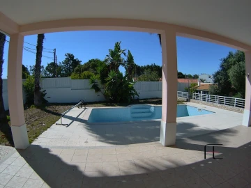 Moradia T5 para Venda em Sesimbra (Castelo)
