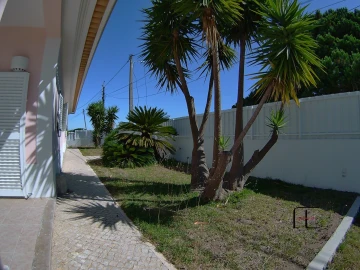 Moradia T5 para Venda em Sesimbra (Castelo)