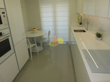 Apartamento T2 para Venda em Tavarede
