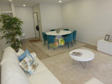 Apartamento T2 para Venda em Tavarede