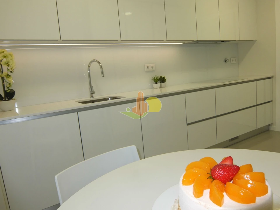 Apartamento T2 para Venda em Tavarede Foto 11