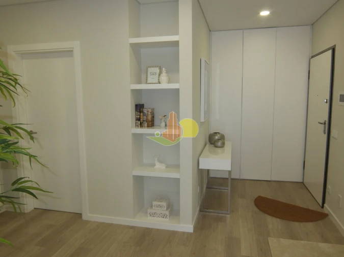 Apartamento T2 para Venda em Tavarede Foto 14