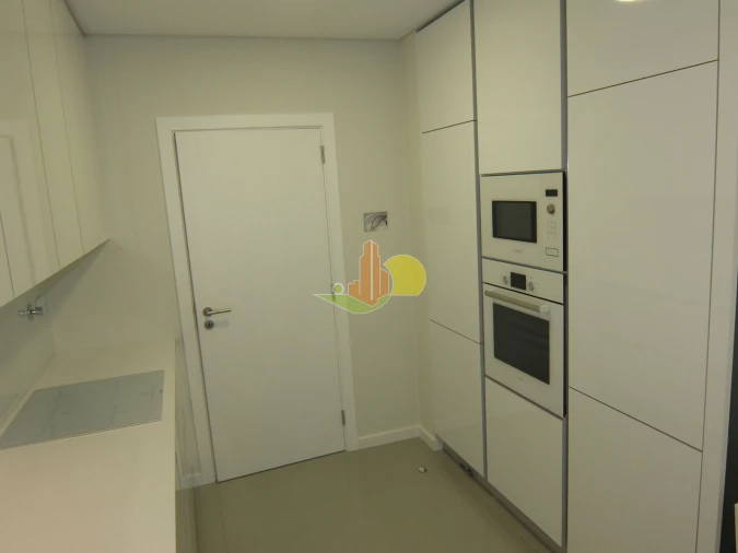Apartamento T2 para Venda em Tavarede Foto 13