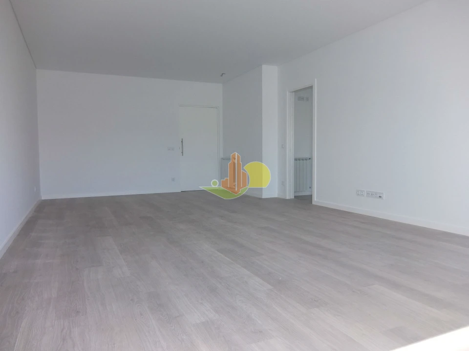 Apartamento T3 para Venda em Tavarede Foto 9