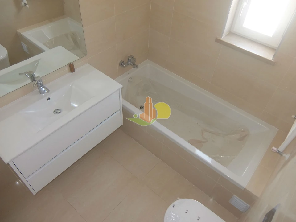 Apartamento T3 para Venda em Tavarede Foto 15