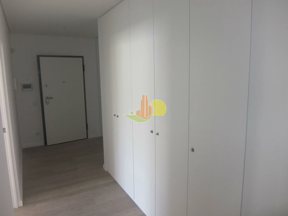 Apartamento T3 para Venda em Tavarede Foto 11