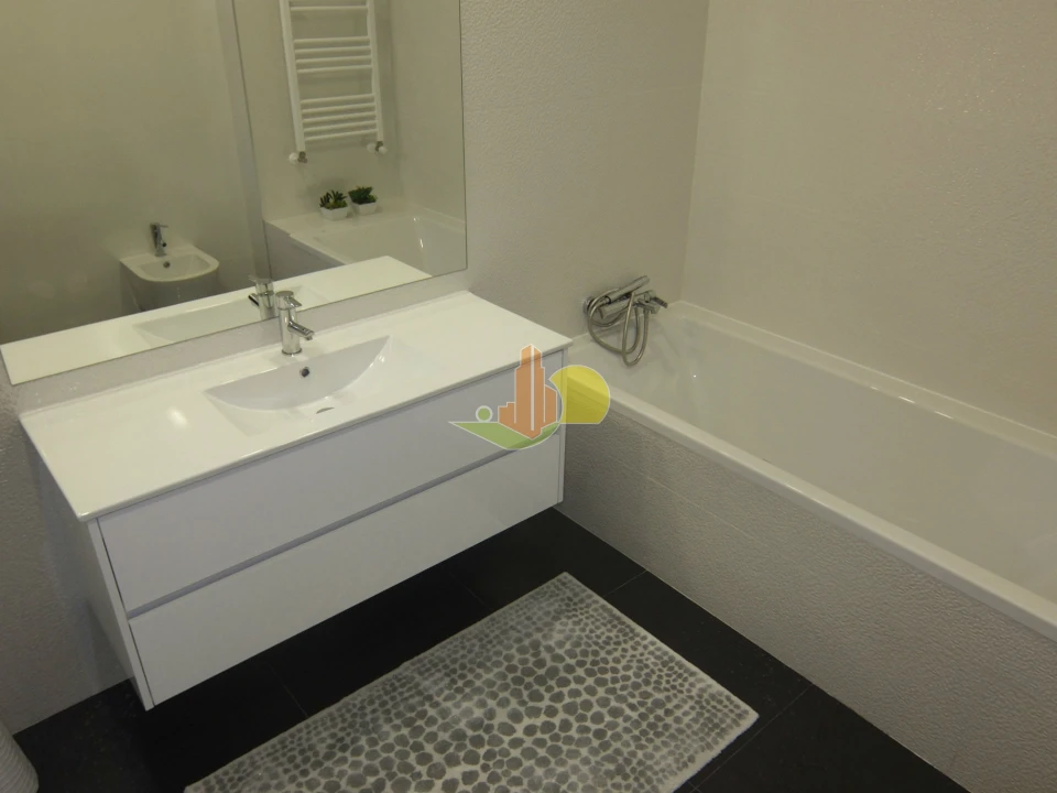 Apartamento T3 para Venda em Tavarede Foto 16