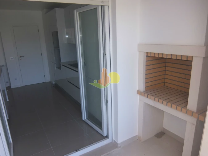 Apartamento T3 para Venda em Tavarede Foto 6