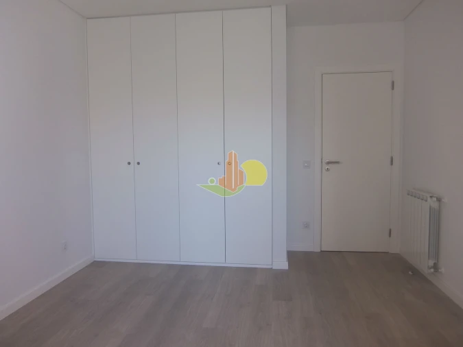 Apartamento T1 para Venda em Tavarede Foto 18