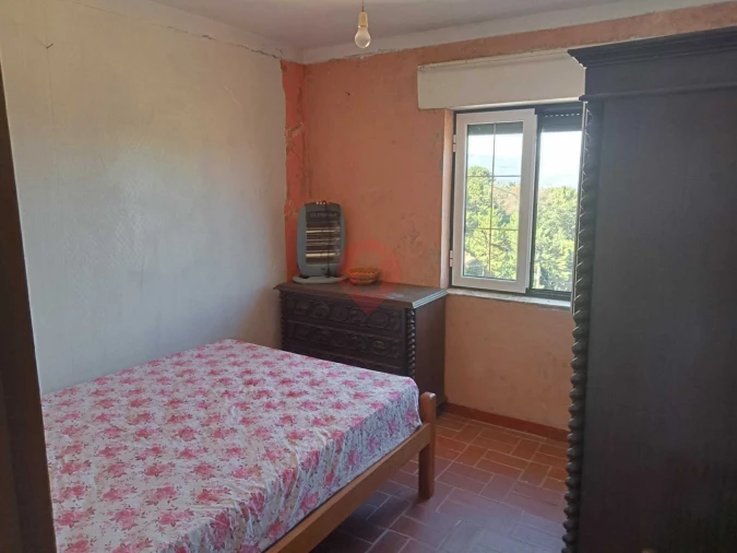 Moradia T3 para Venda em Riba de Mouro Foto 11