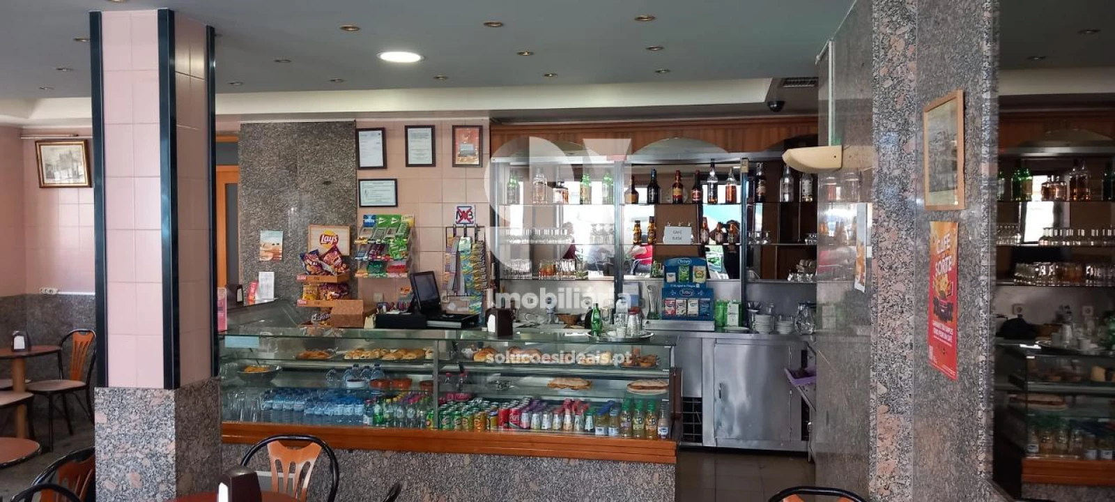 Negócio para Venda em Santo Antonio dos Olivais Foto 1