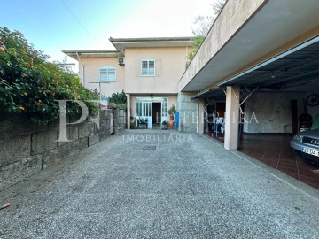 Moradia T3 para Venda em Antas e Abade de Vermoim