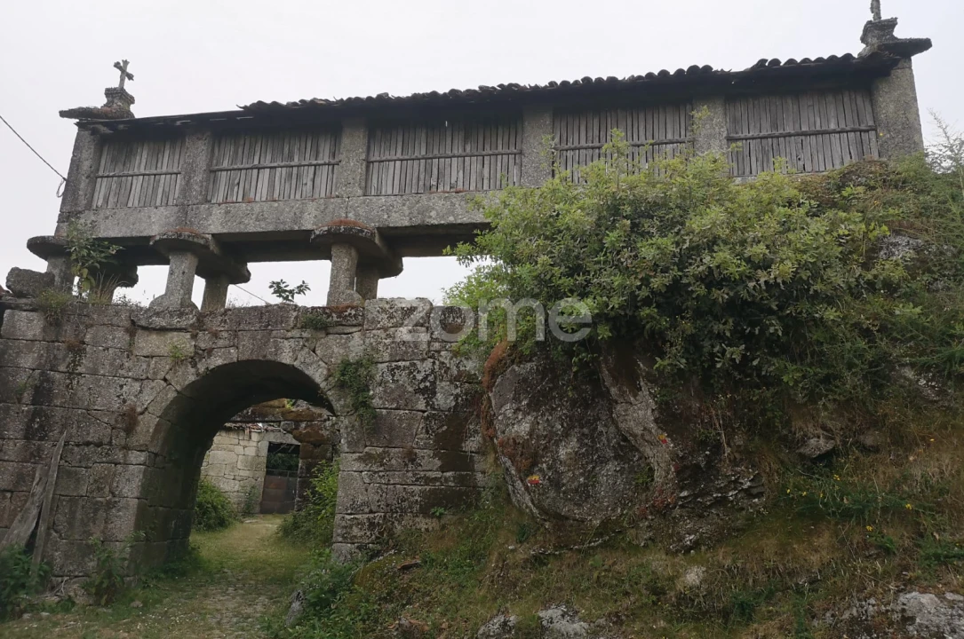 Moradia T1 para Venda em Aboim da Nóbrega e Gondomar Foto 14